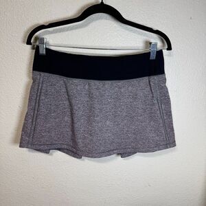 Lululemon Pace Rival Athletic Skirt Gray/Black  Activewear Athleisure Size 6